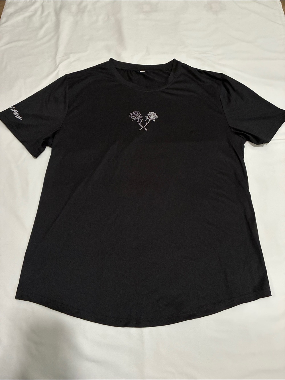 Two Roses Black & Gray Short Sleeve T-Shirt Size L